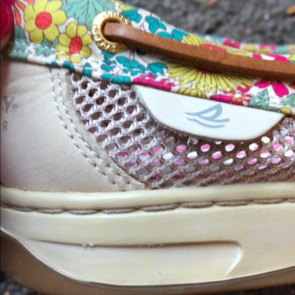 Sperry’s - Picture 6 of 6
